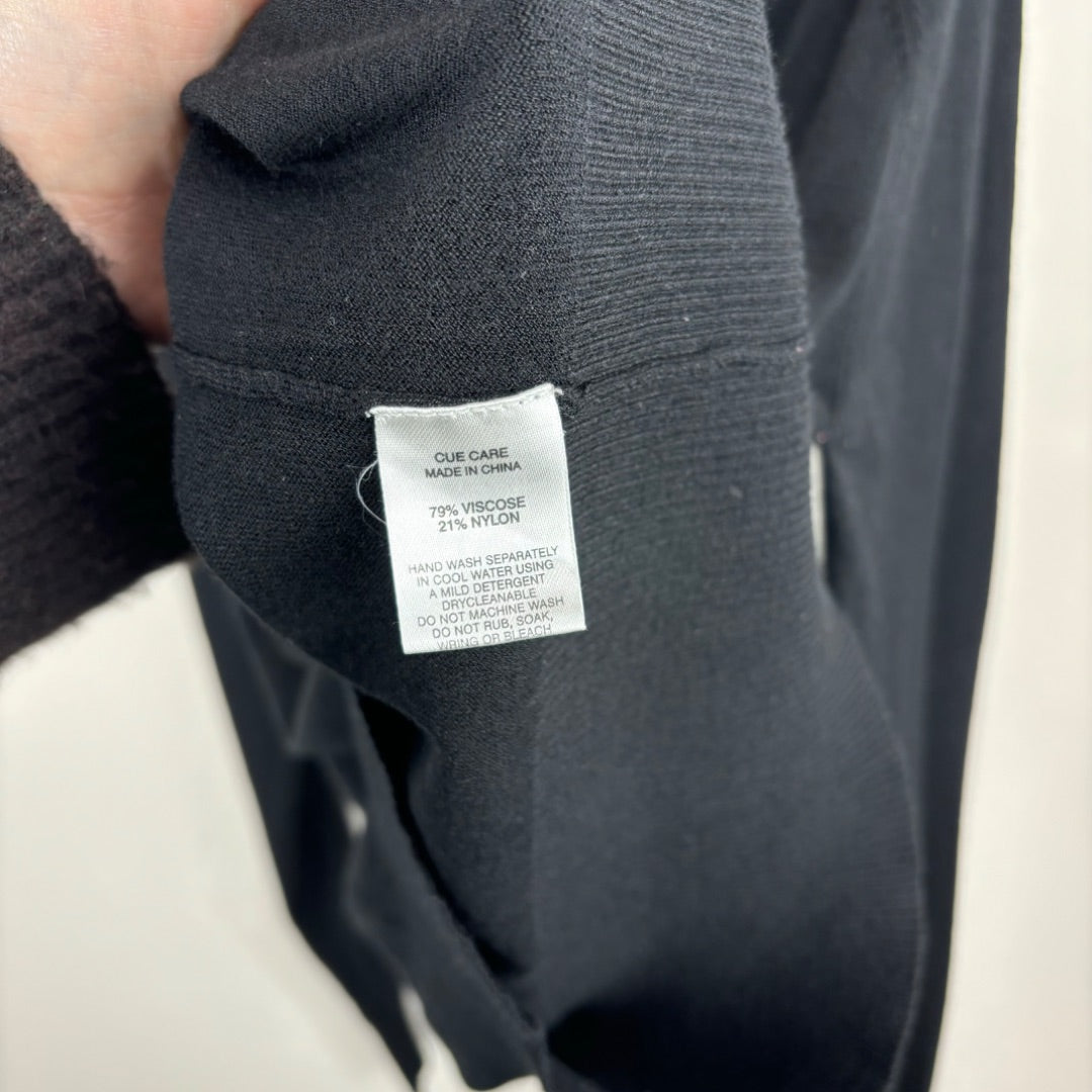 Cue Sweater - Size M