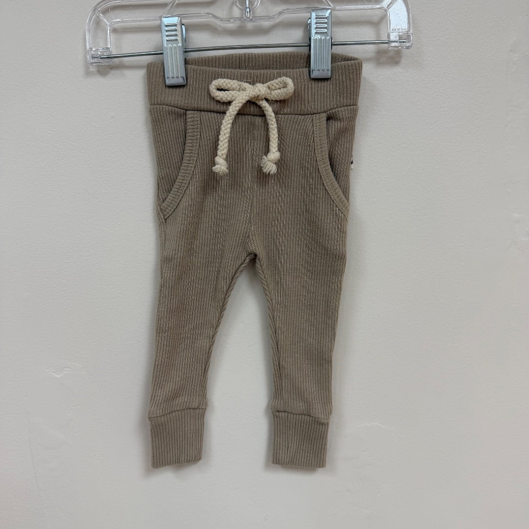 Rabbit & Bear Leggings - Size 000