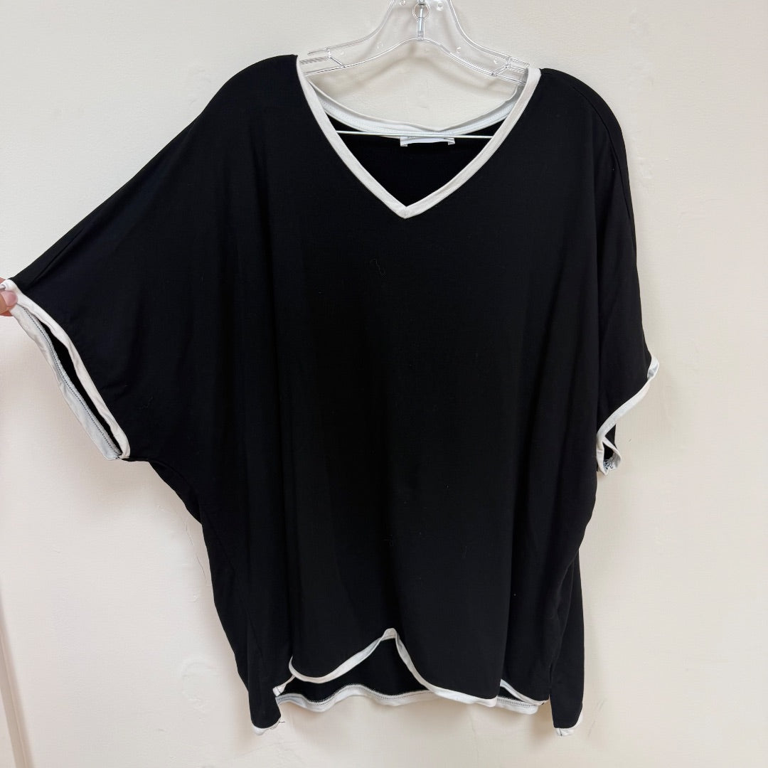 Betty Basics Tee - Size 16