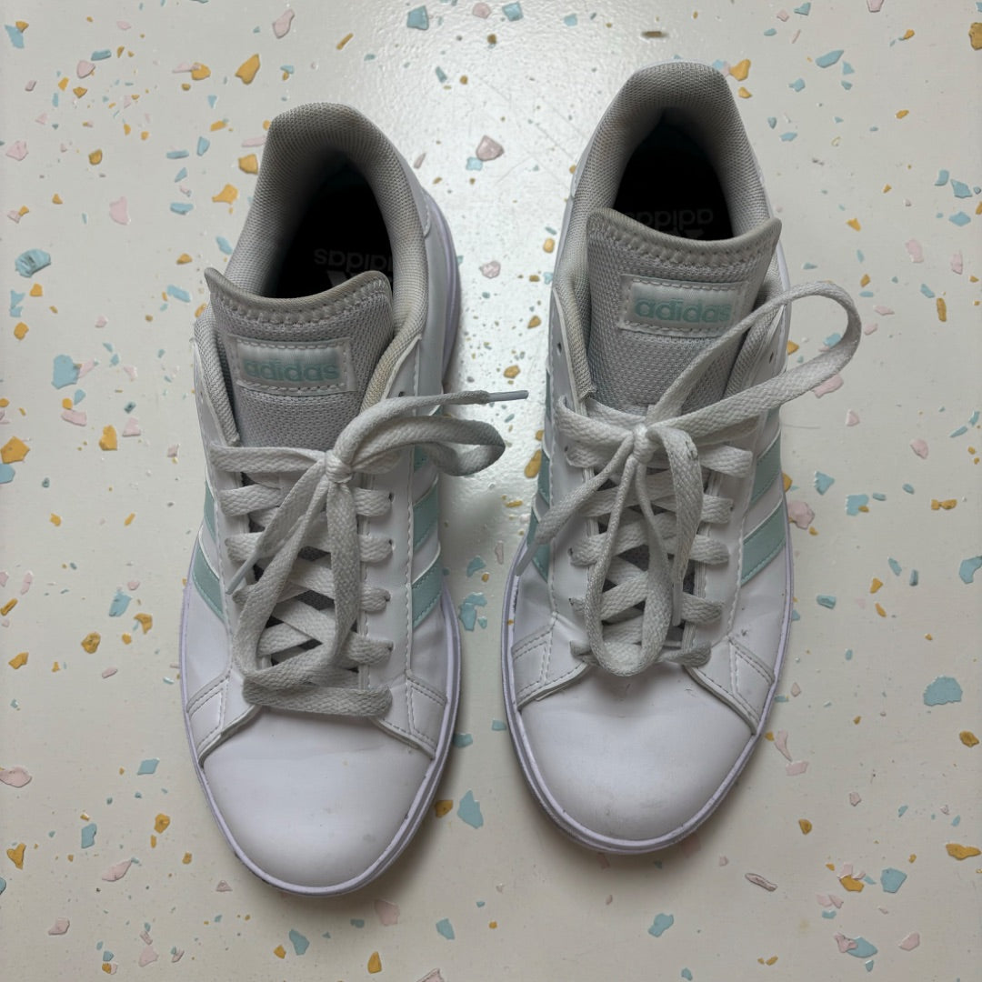 Adidas Sneakers - Size US 8
