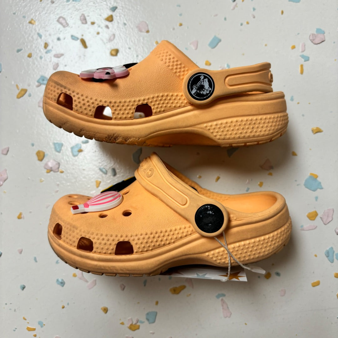 Crocs - Size 8