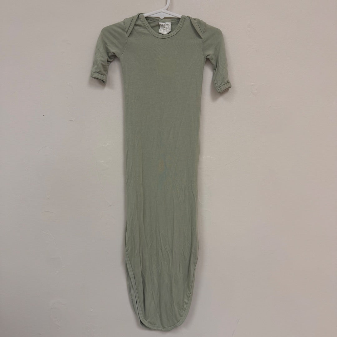 Kyndbaby Knit Onesie - Size 0000