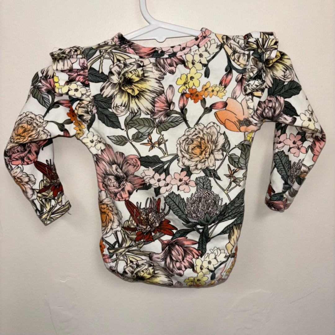 Snuggle Hunny Bodysuit - Size 000