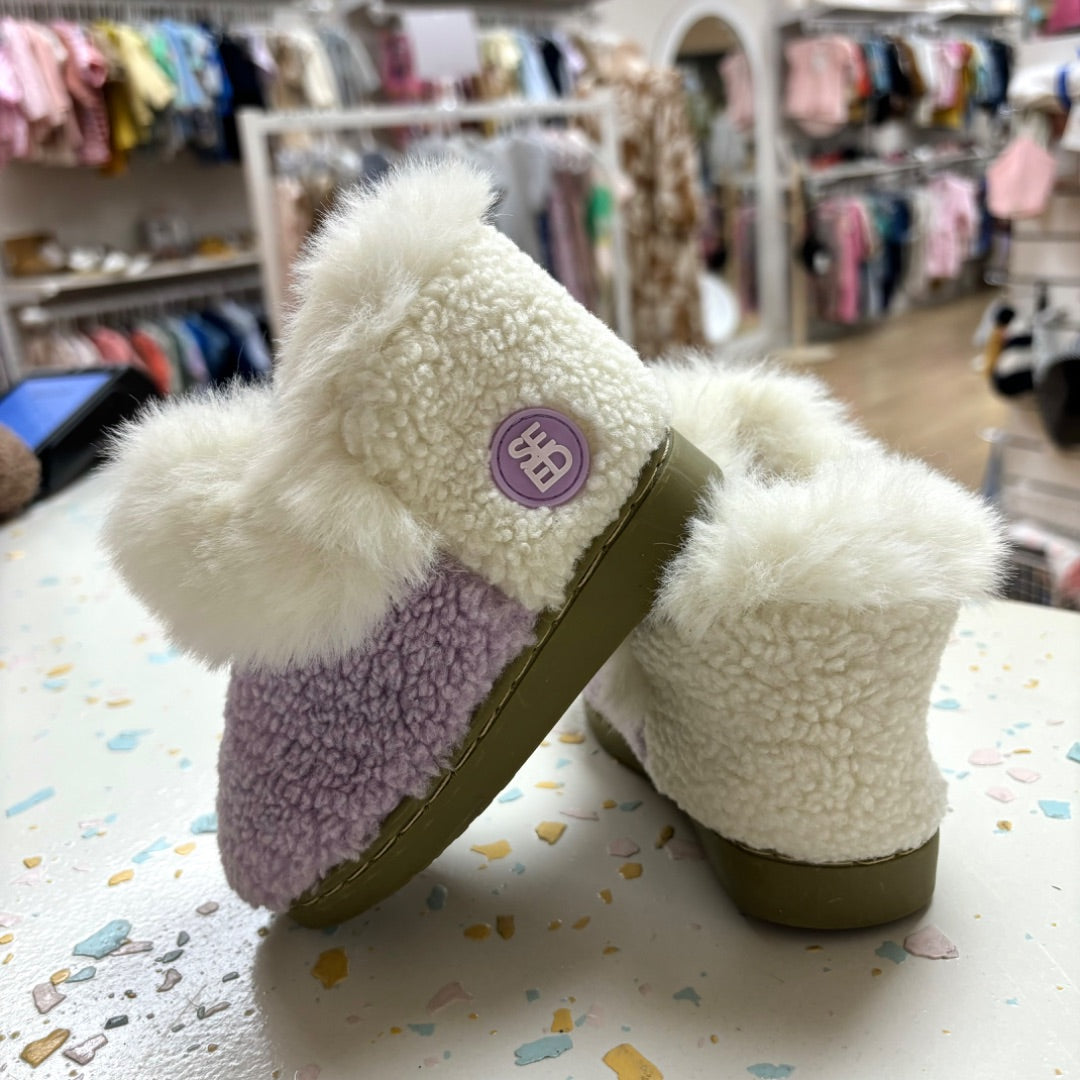 Seed Ugg Boots - Size 24