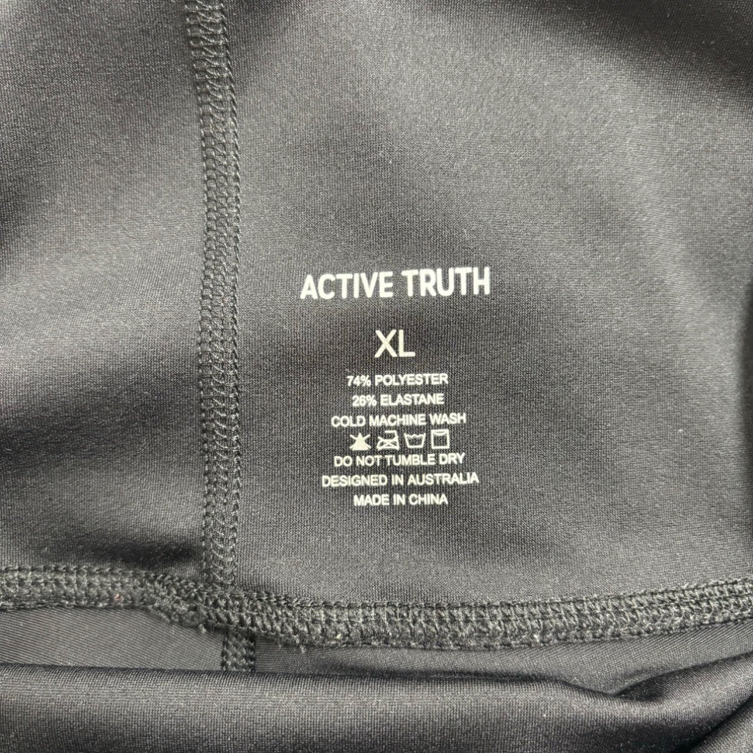 Active Truth Maternity Shorts - Size XL