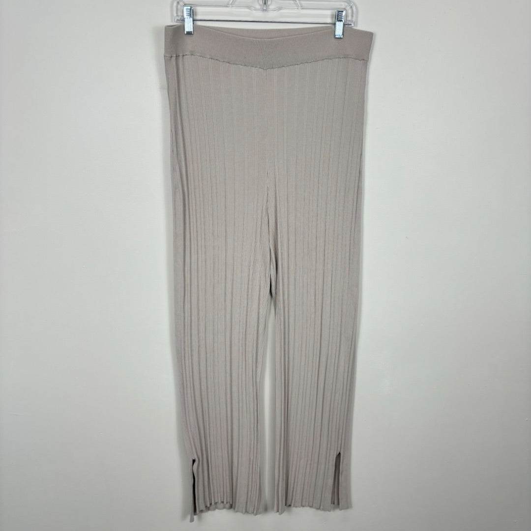 Bae Maternity Pants - Size L
