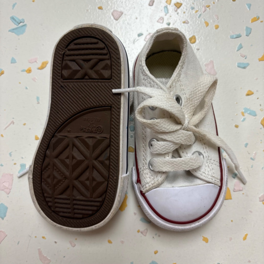 Converse Sneakers - Size US 4