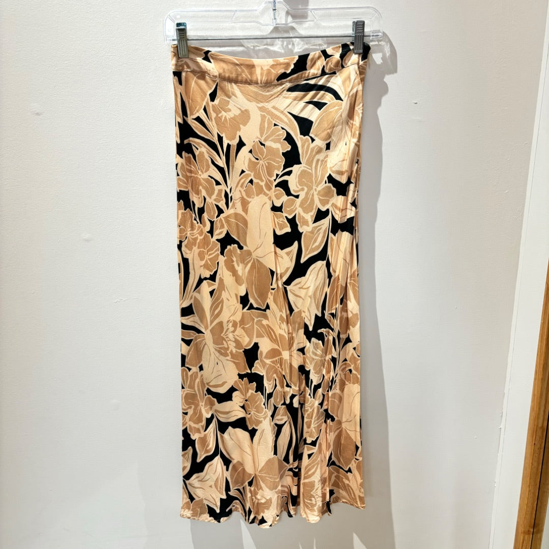Aere Skirt - Size 8