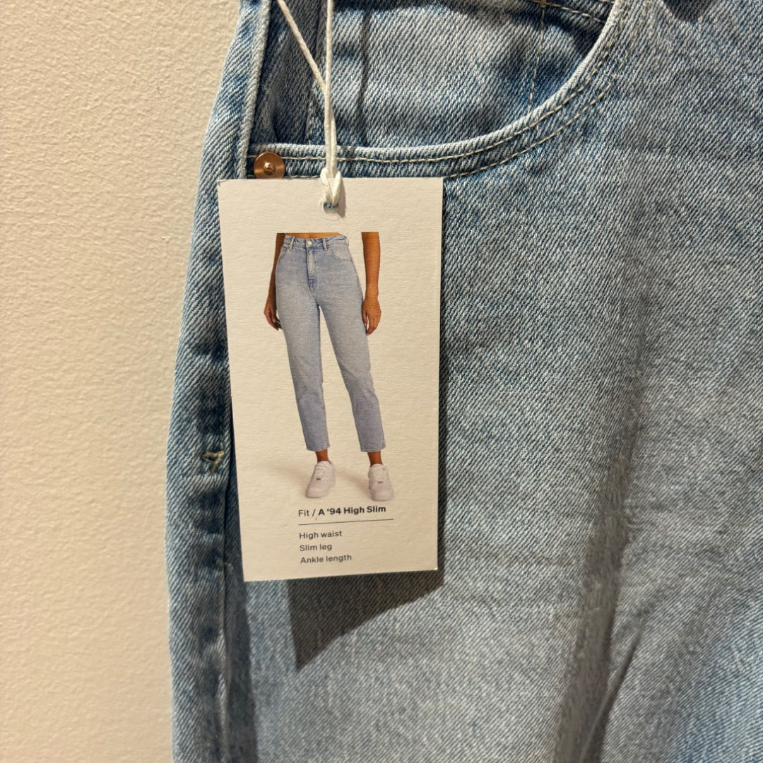 Abrand Jeans BNWT - Size 8