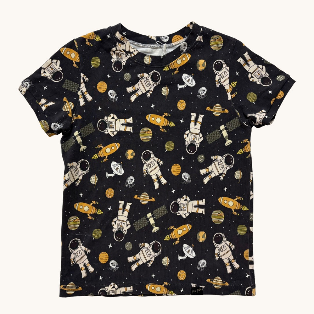 Unknown Brand Tee - Size 4
