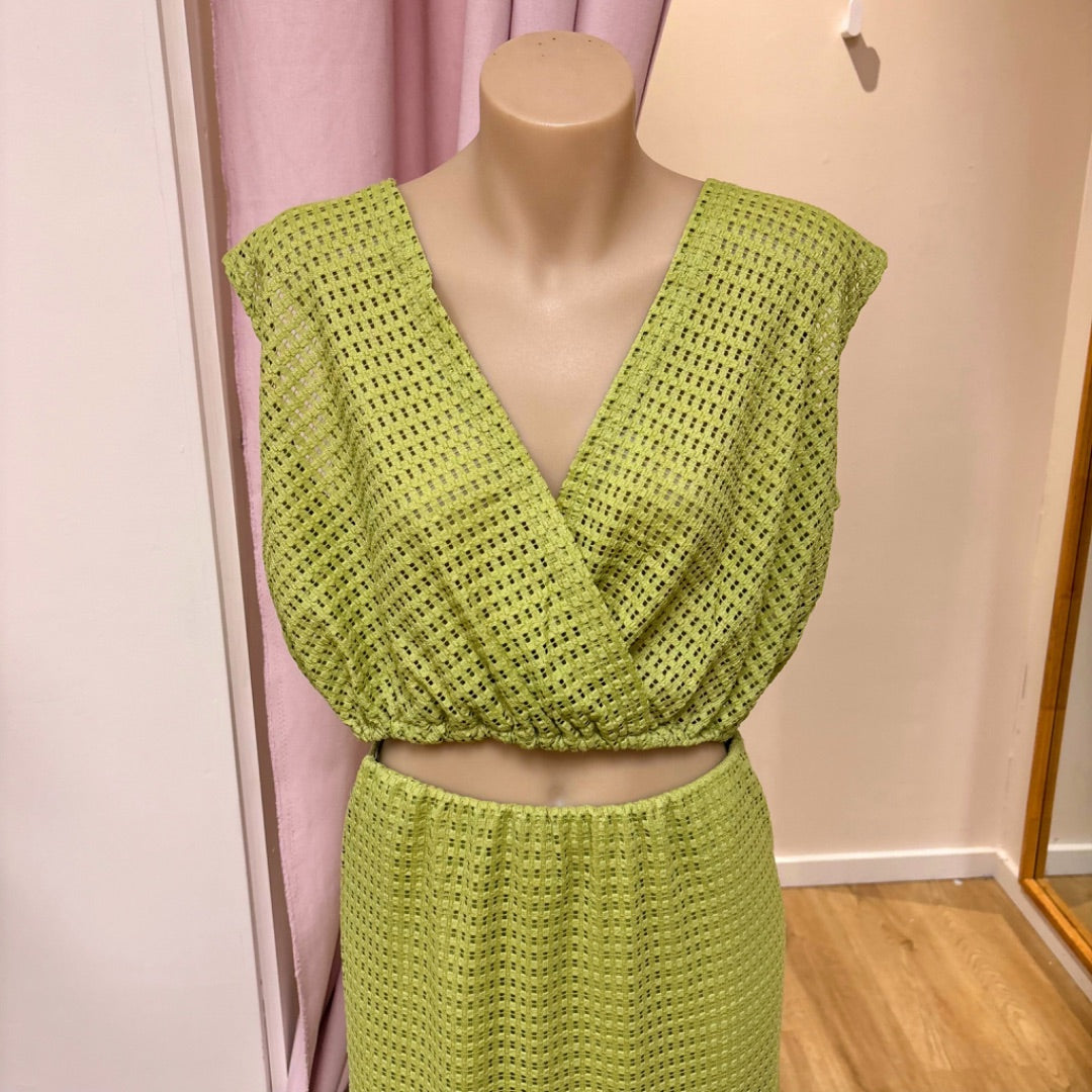 Into Skirt Set - Size 8