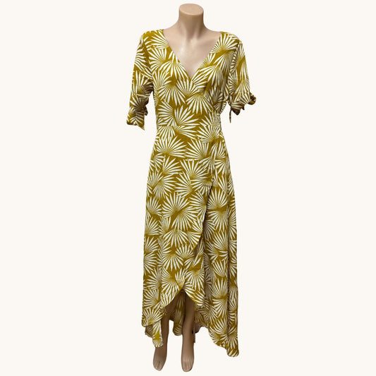 Here Comes the Sun Dress - Size 8