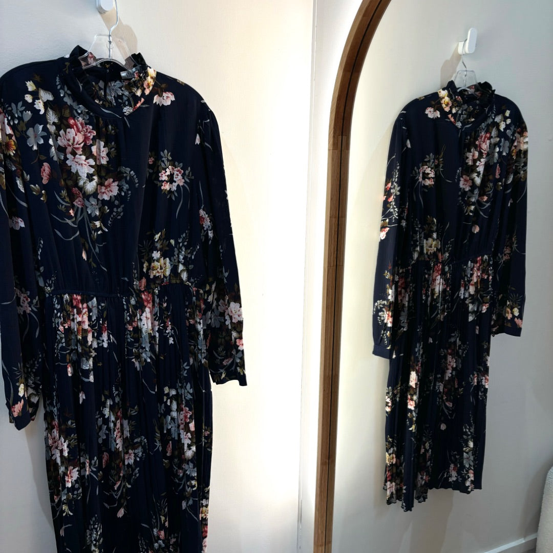 St Frock Dress - Size 20