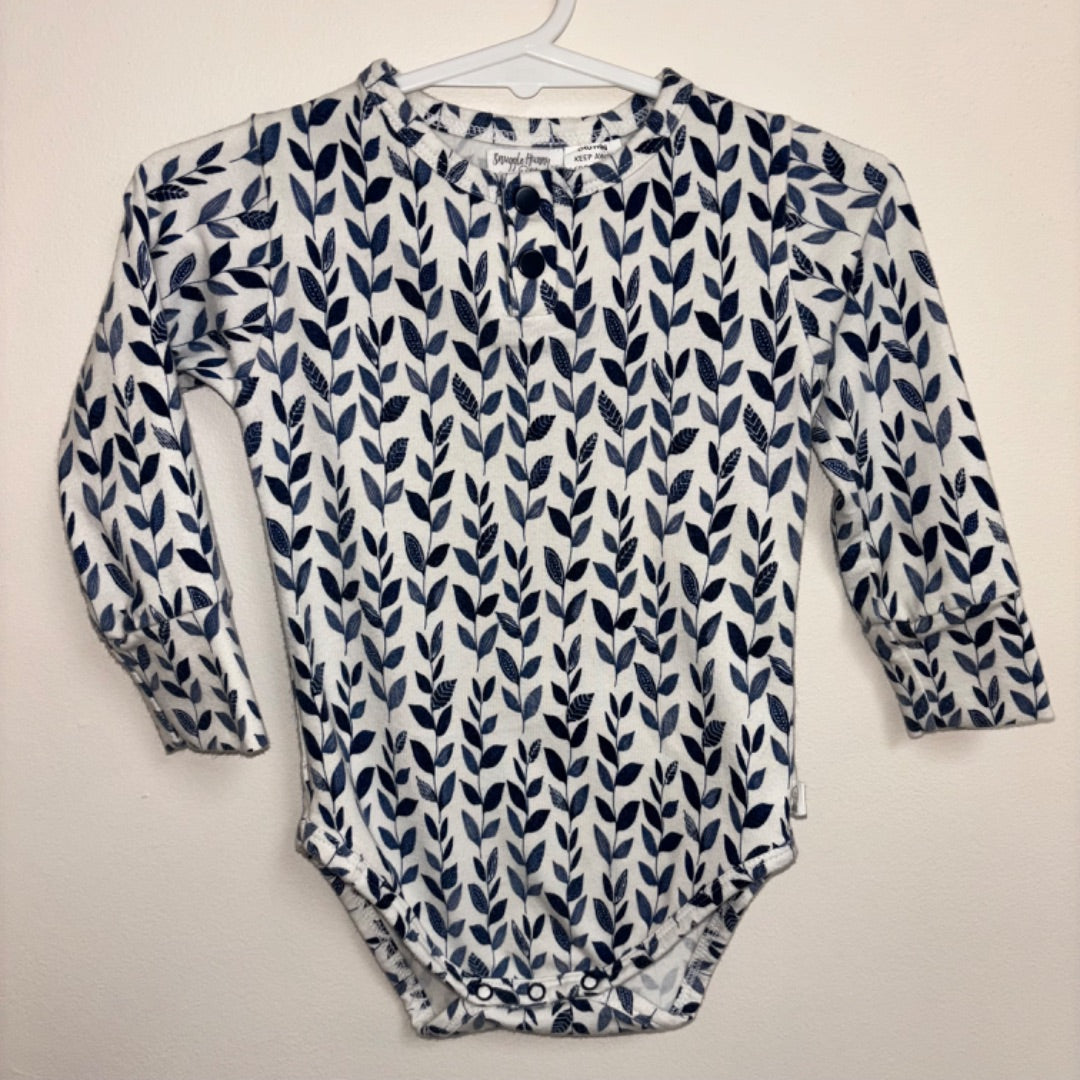 Snuggle Hunny Onesie - Size 0