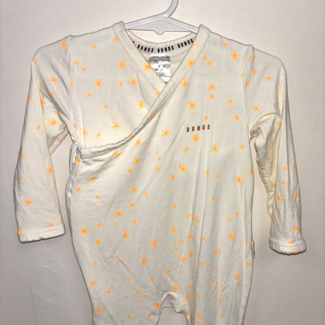 Bonds Onesie - Size 00