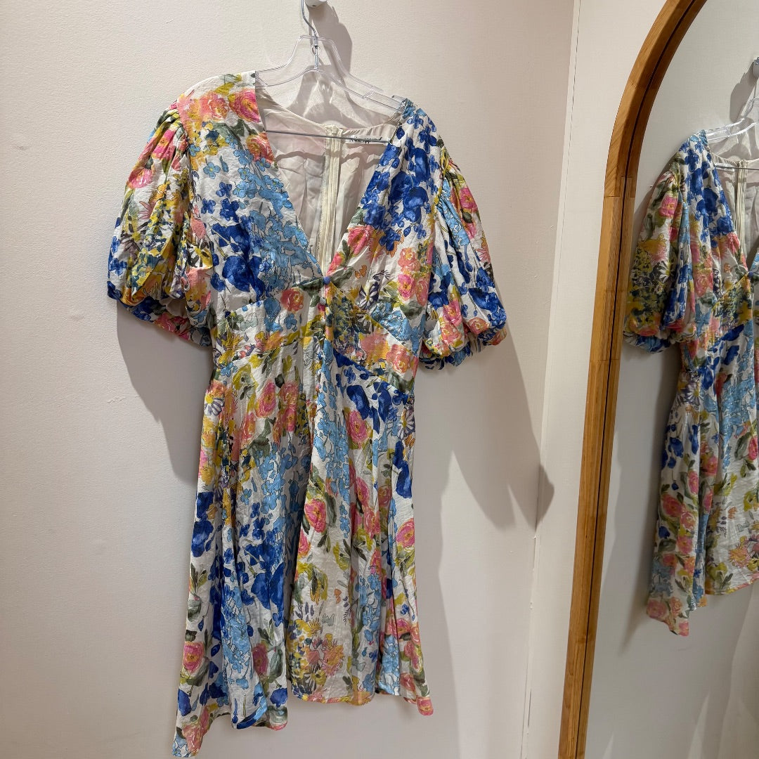 Vine Apparel Dress - Size 12