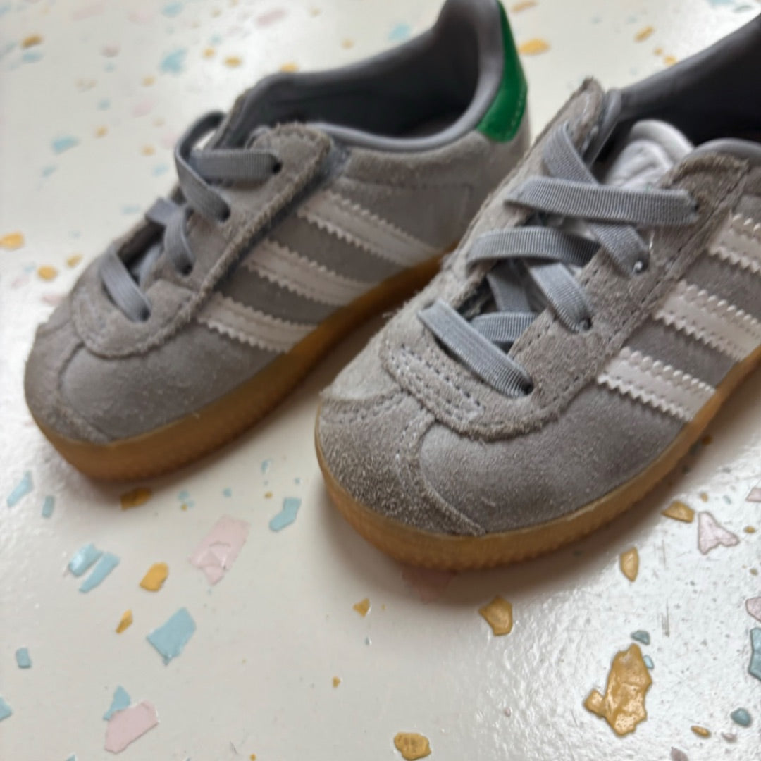 Adidas Sneakers - Size US 6