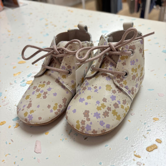 Pretty Brave Shoes - Size XL