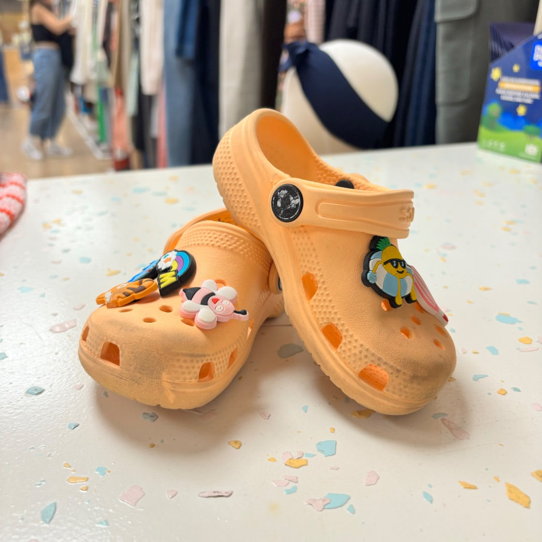 Crocs  - Size 8