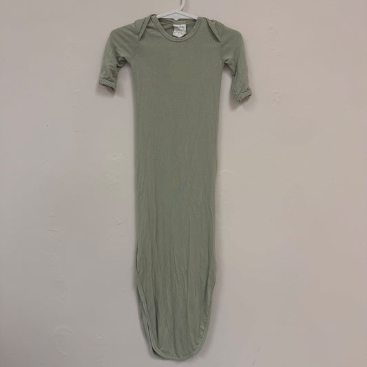 Kyndbaby Knit Onesie - Size 0000