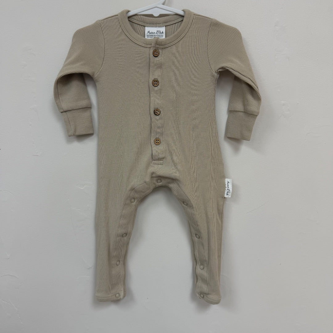 Aster & Oak Onesie - Size 000