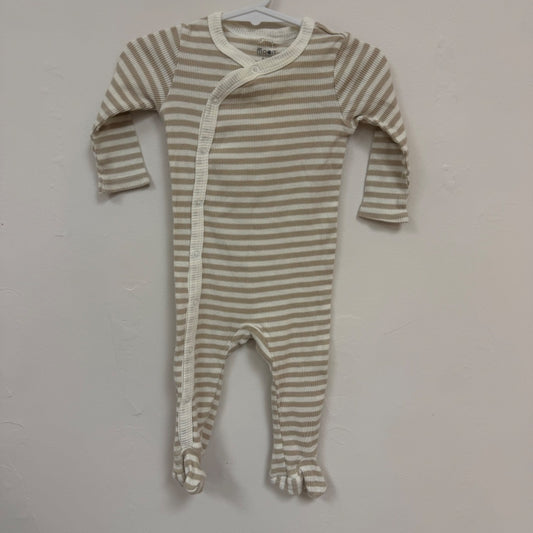 Moon Organics Onesie - Size 0