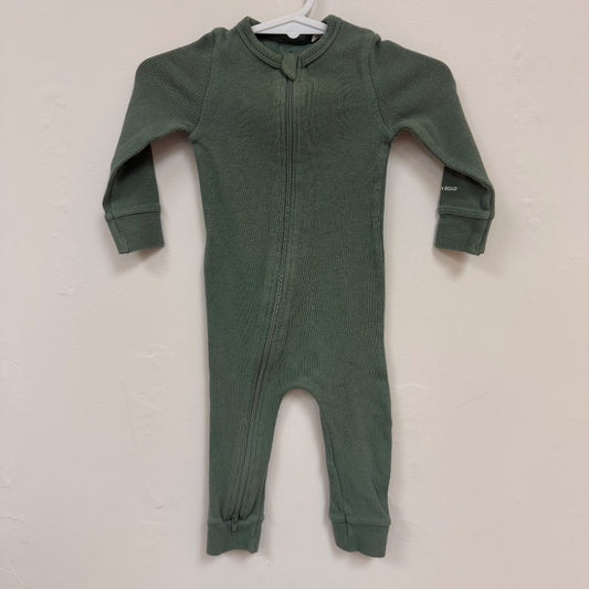Country Road Onesie - Size 00