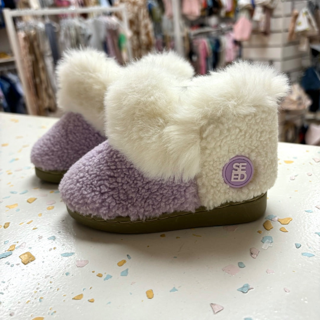Seed Ugg Boots - Size 24