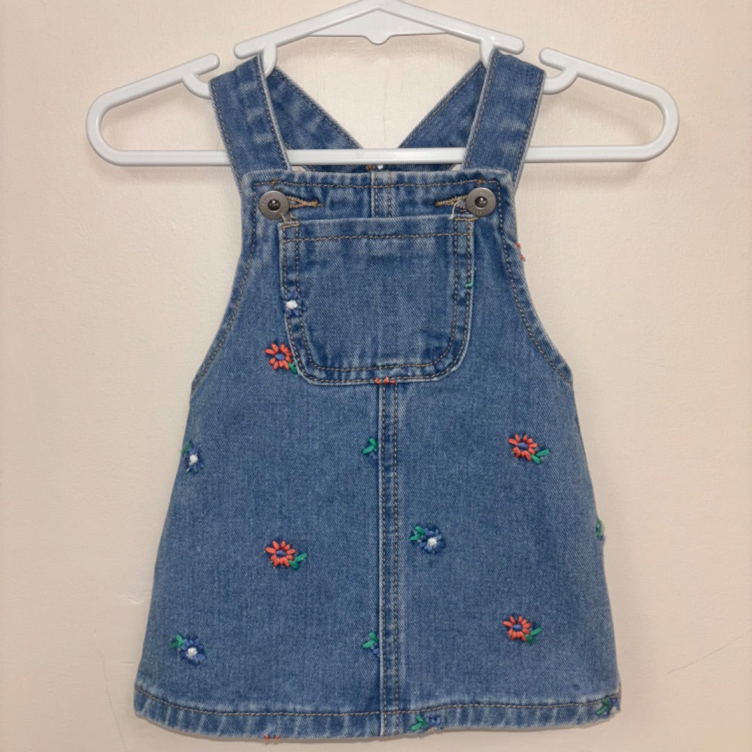 Pinafore - Size 000