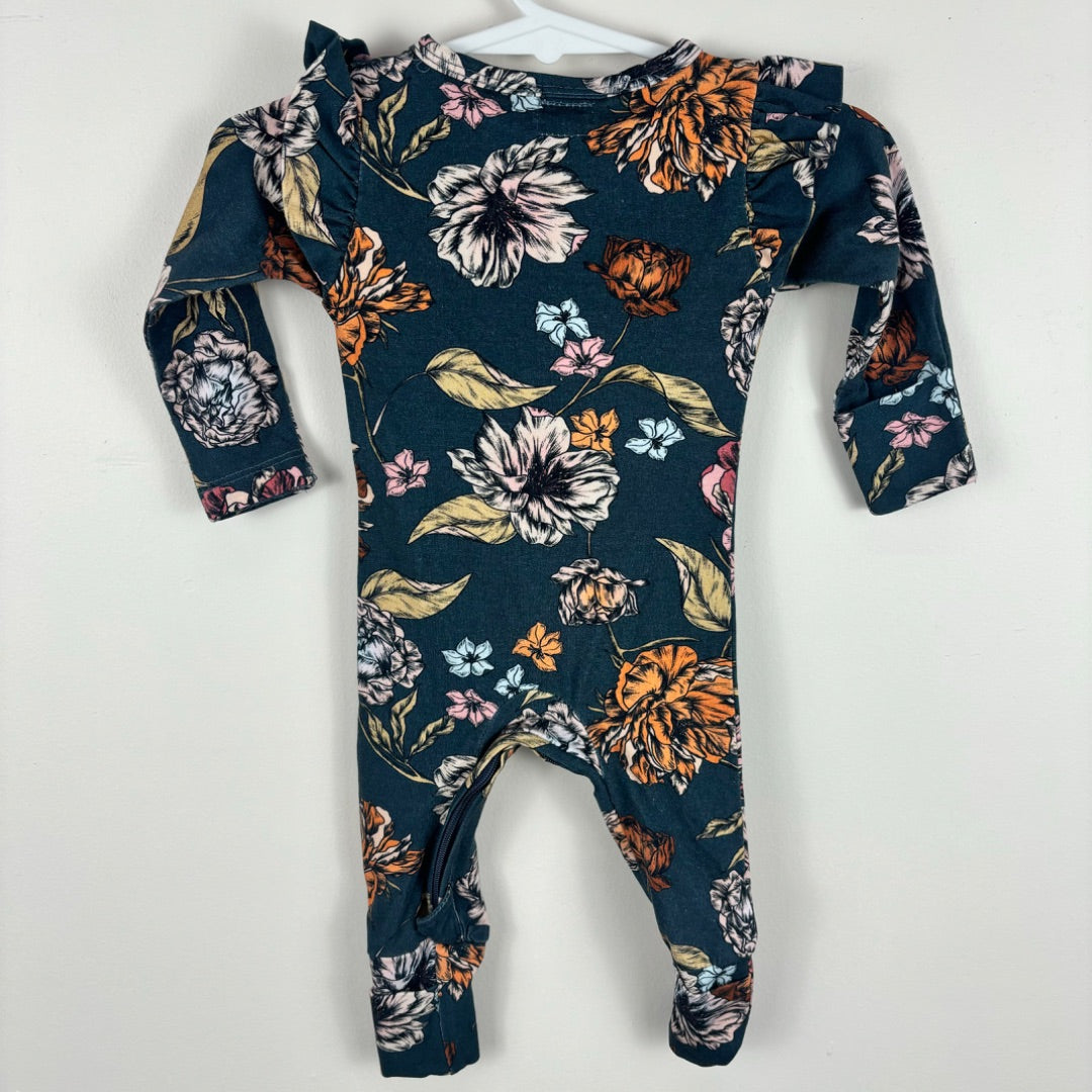 Snuggle Hunny Onesie - Size 0000