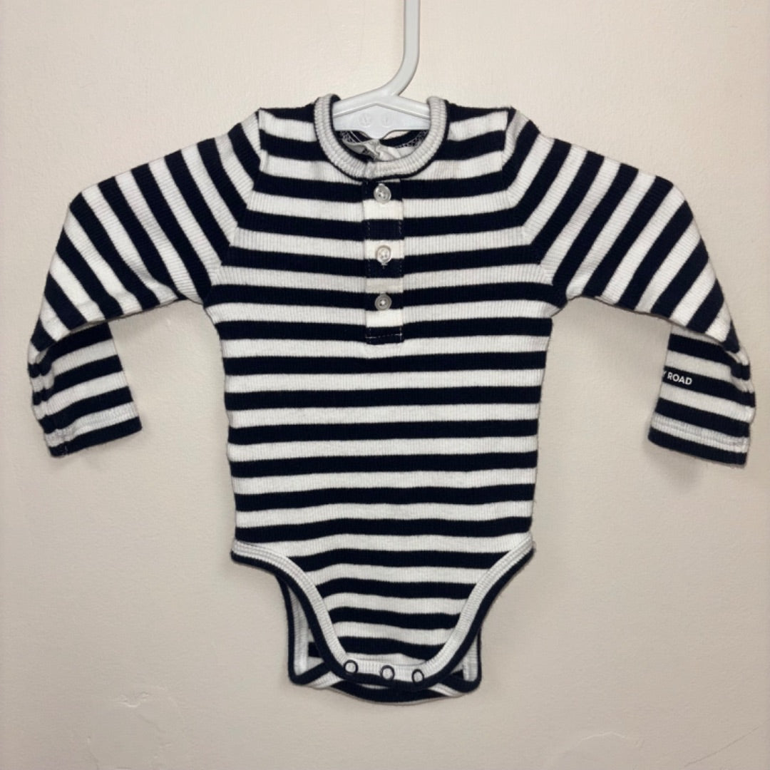 Country Road Bodysuit - Size 000