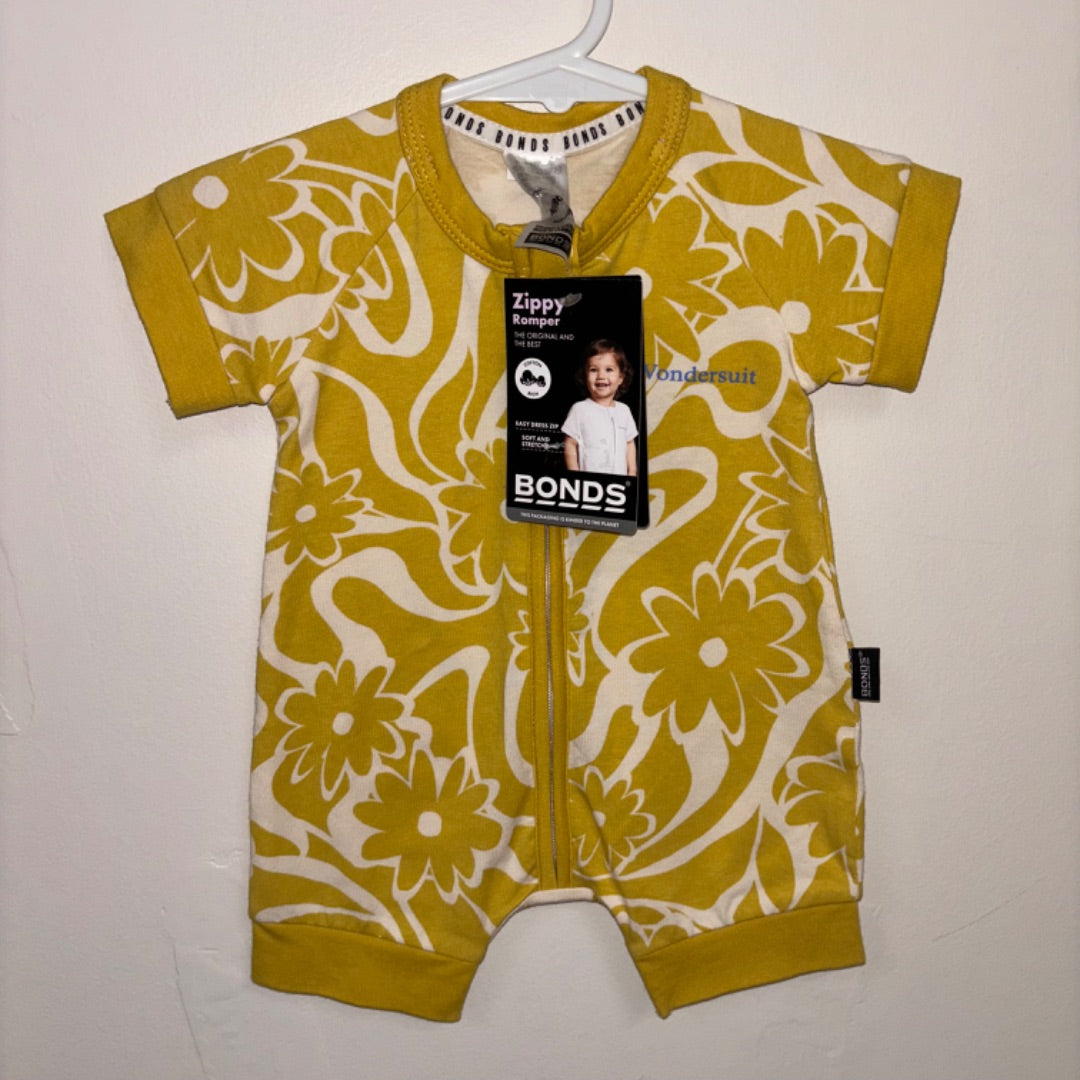 Bonds Wondersuit BNWT - Size 0000