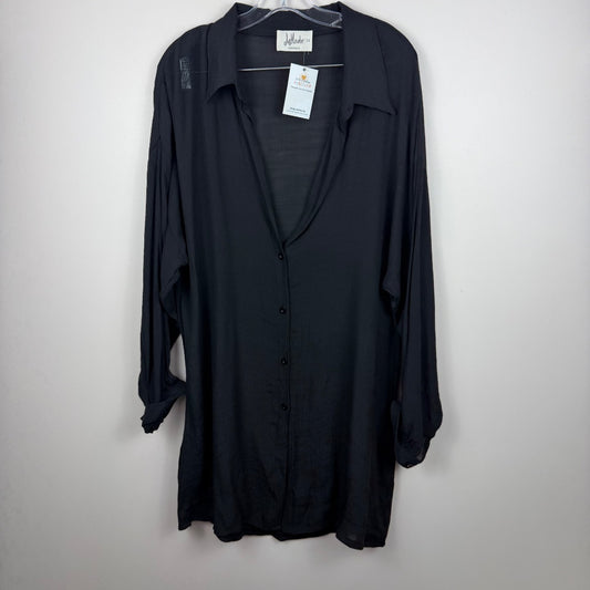 La Mode Shirt - Size O/S
