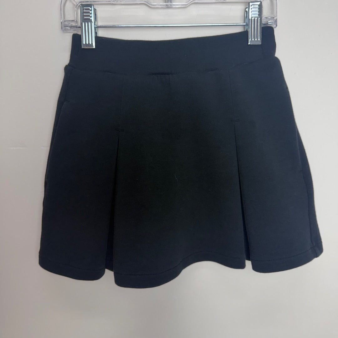 Uni Qlo Skirt - Size 3-4