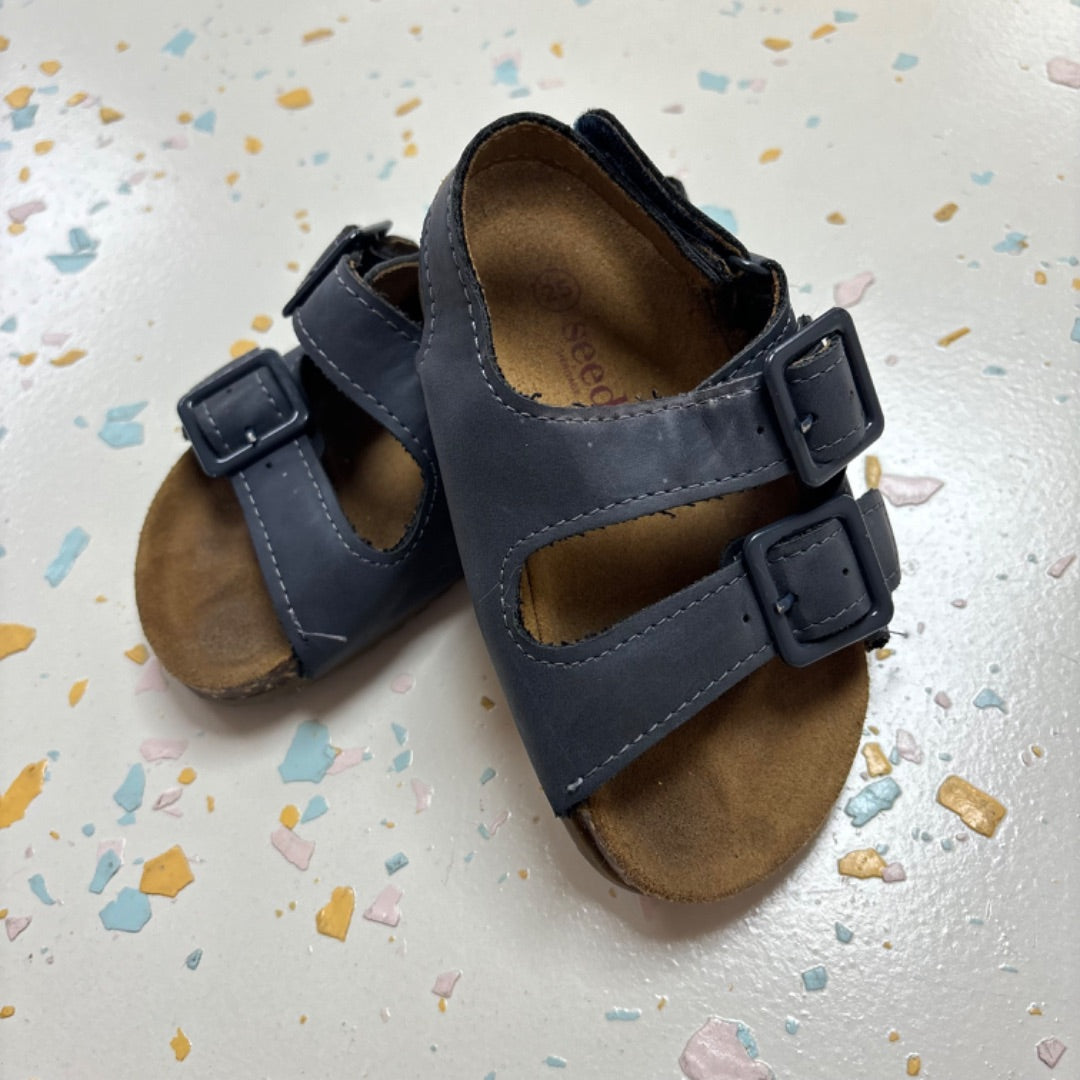 Seed Sandals - Size 25