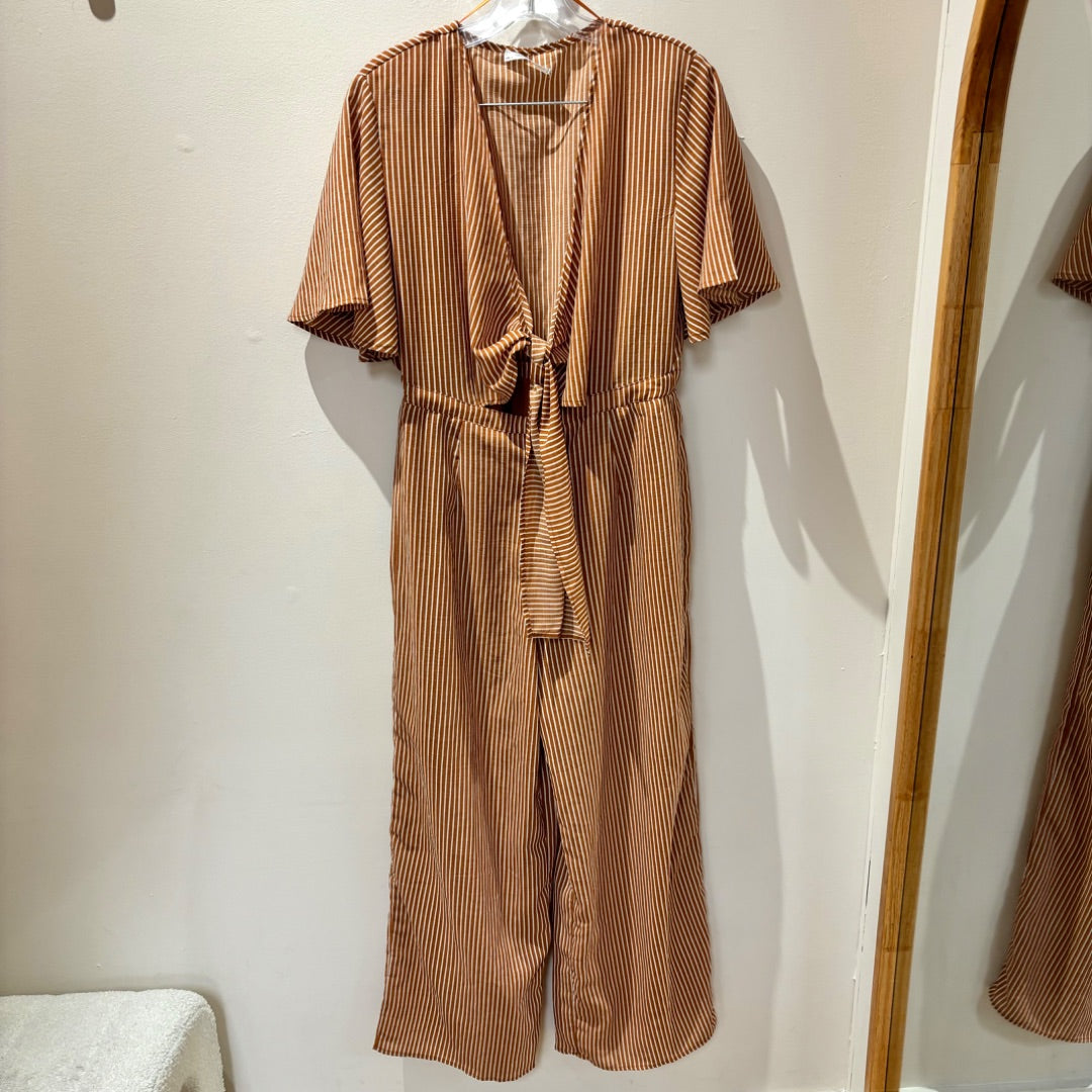 Minx & Moss Jumpsuit - Size 12