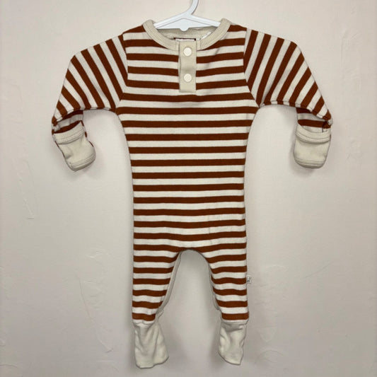 Snuggle Hunny Onesie - Size 0000