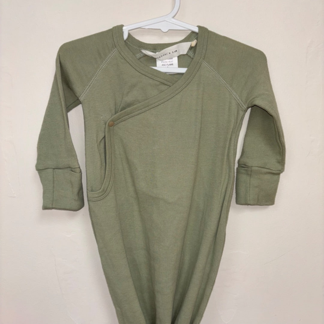 Susukoshi Knot Onesie - Size 00