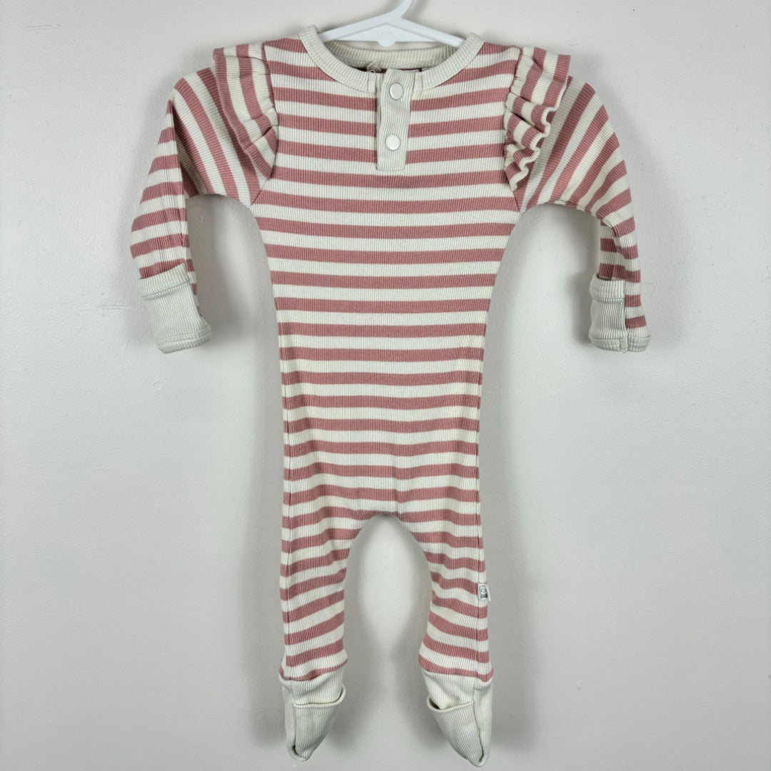 Snuggle Hunny Onesie - Size 000