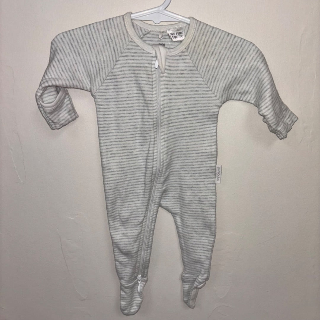 Purebaby Onesie - Size 0000