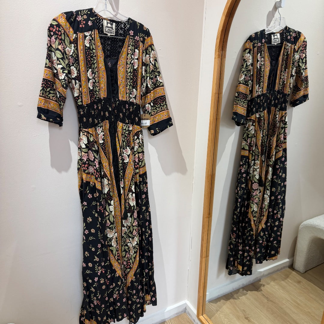 Jaase Dress BNWT - Size S