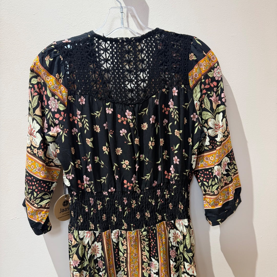 Jaase Dress BNWT - Size S