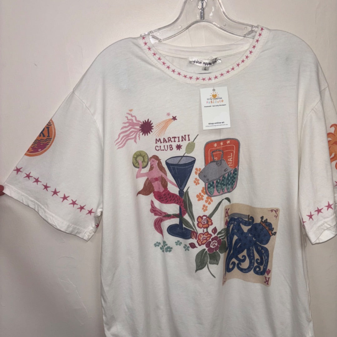Vine Apparel Tee - Size L