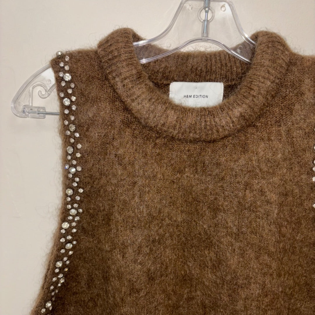 H&M Fluffy Vest - Size M