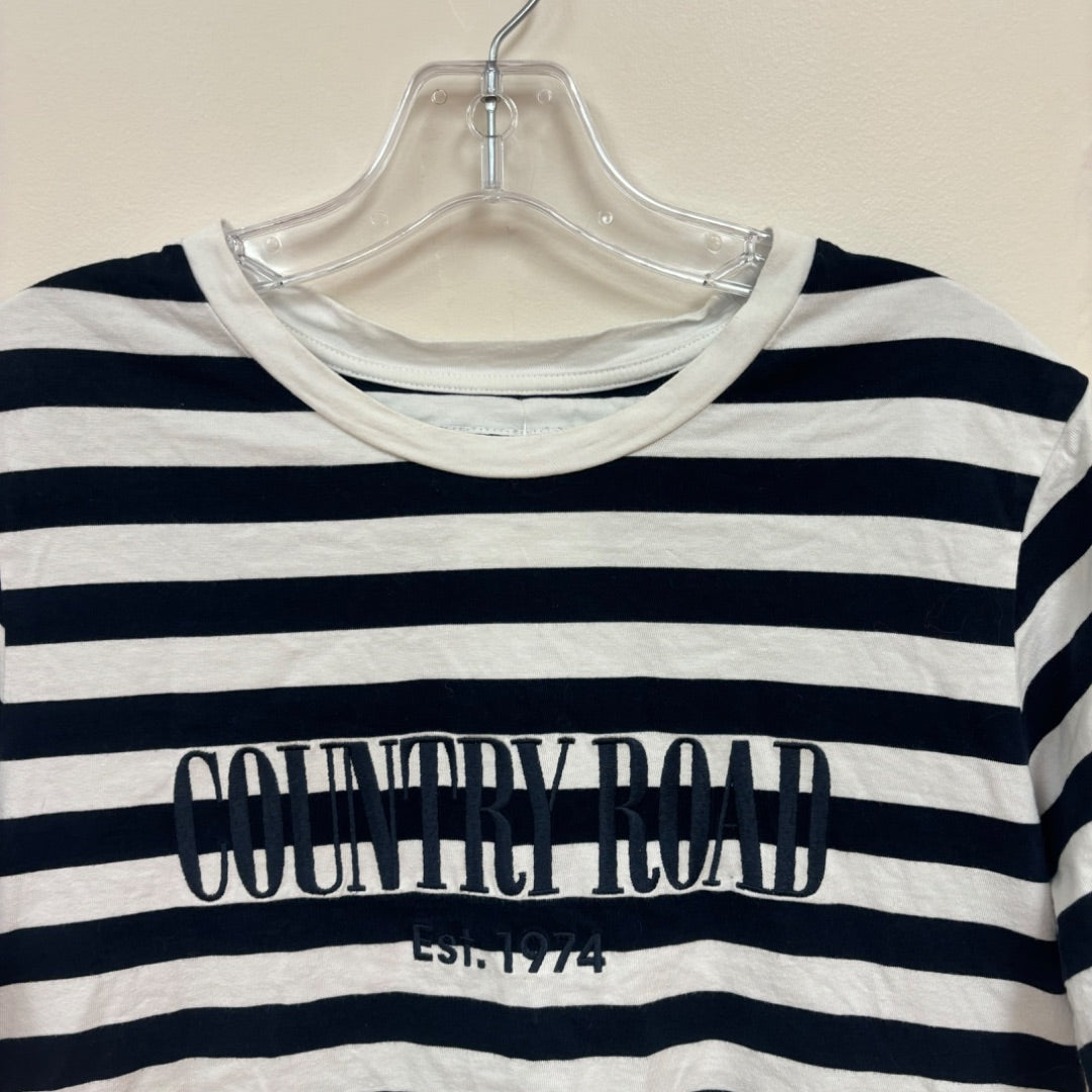 Country Road Tee - Size M