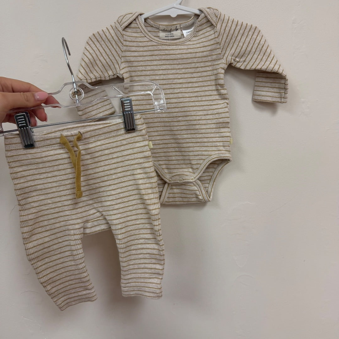 Wilson & Frenchy Matching Set - Size 000