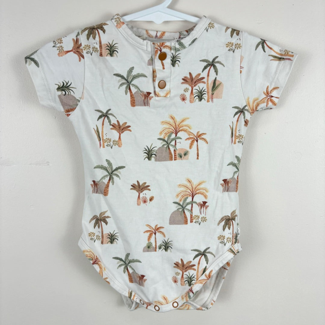 Snuggle Hunny Bodysuit - Size 0