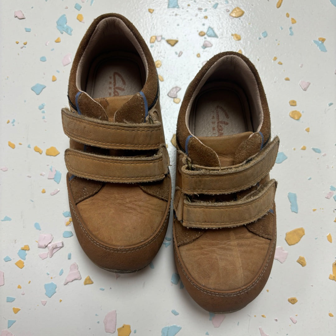 Clarks Shoes - Size 8