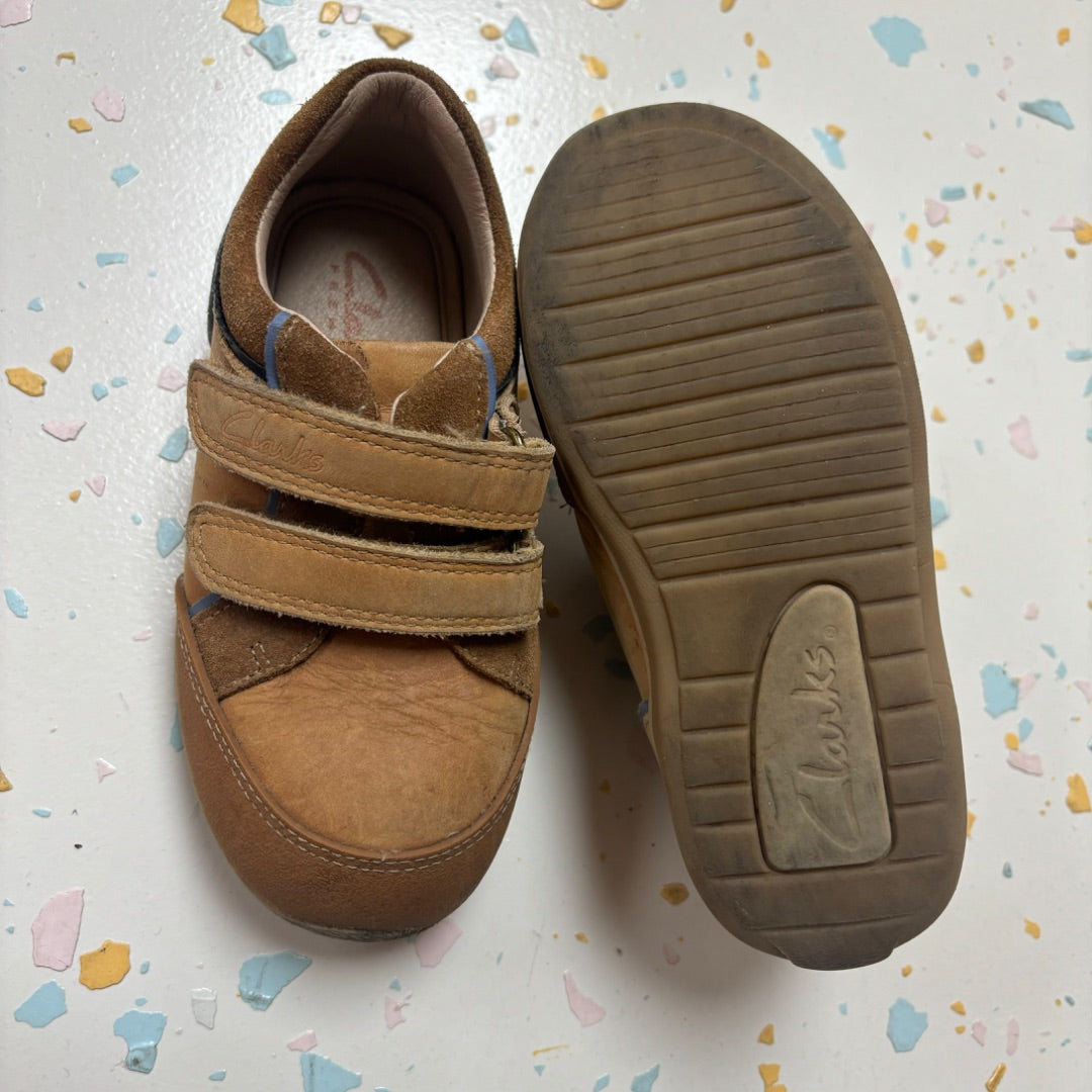 Clarks Shoes - Size 8