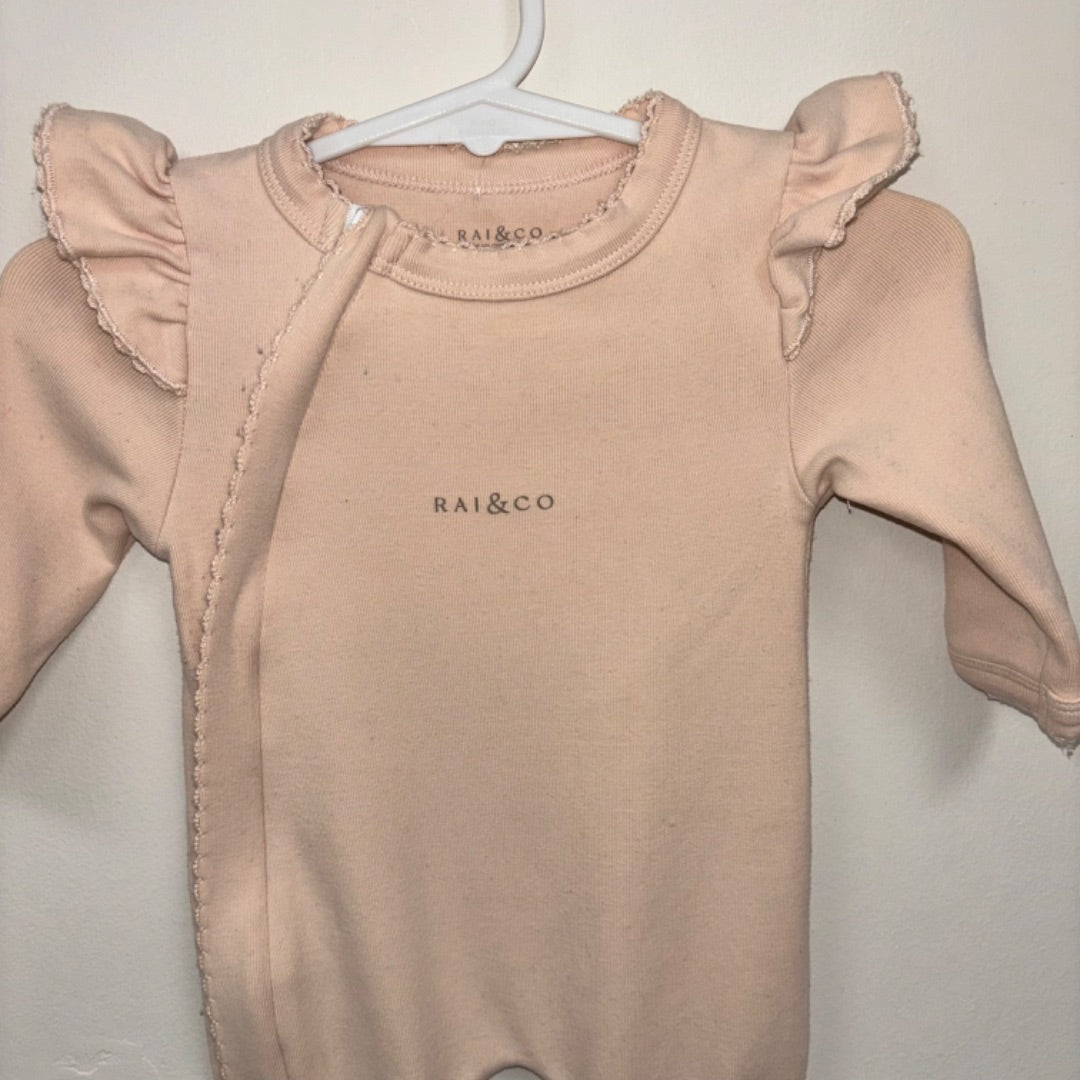 Rai & Co Onesie - Size 0000